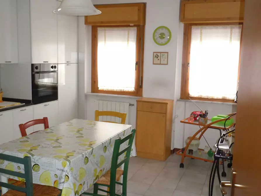 Immagine 5 di Mansarda in vendita  a Aulla