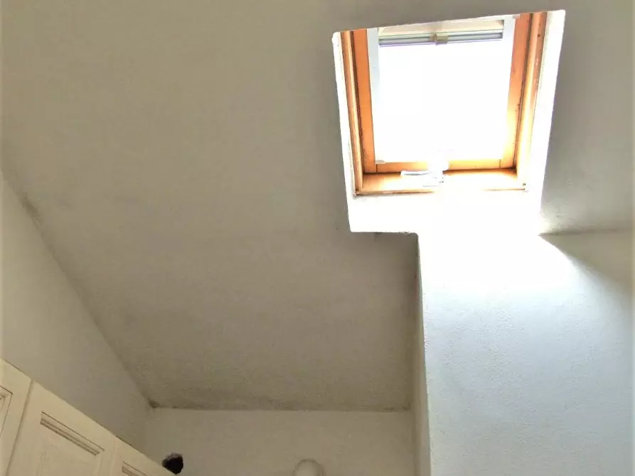 Immagine 4 di Appartamento in vendita  a Vicopisano