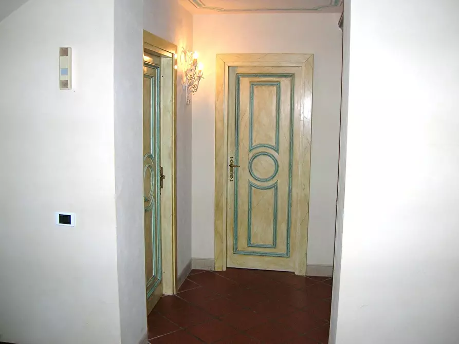 Immagine 16 di Casa colonica in vendita  a Vicopisano