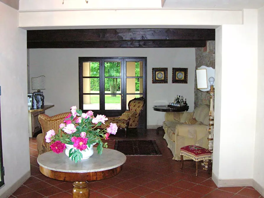 Immagine 31 di Casa colonica in vendita  a Vicopisano