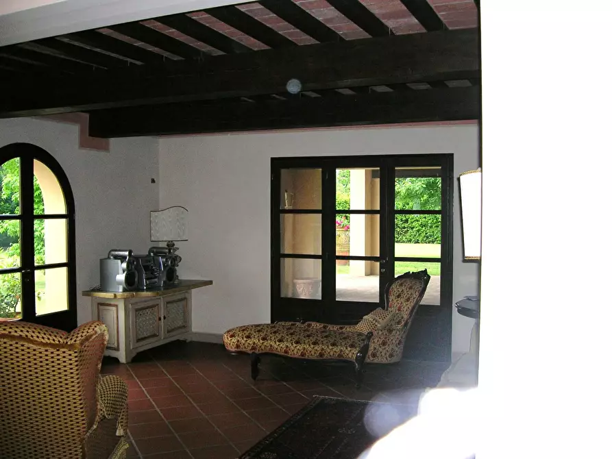 Immagine 2 di Casa colonica in vendita  a Vicopisano