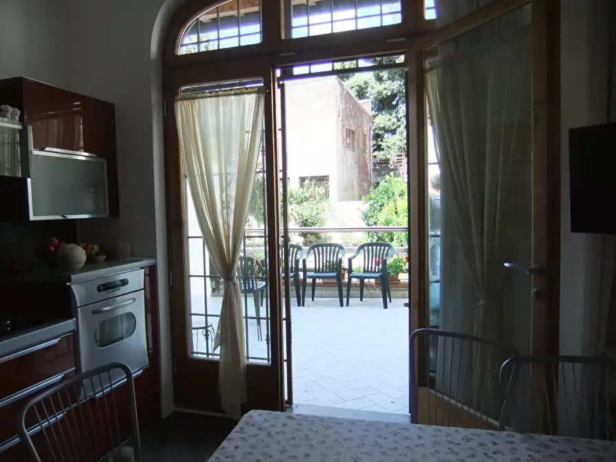 Immagine 2 di Appartamento in vendita  a Empoli