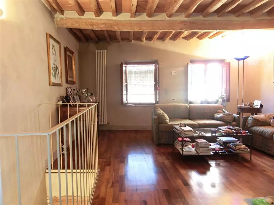 Immagine 25 di Terratetto in vendita  a Calci