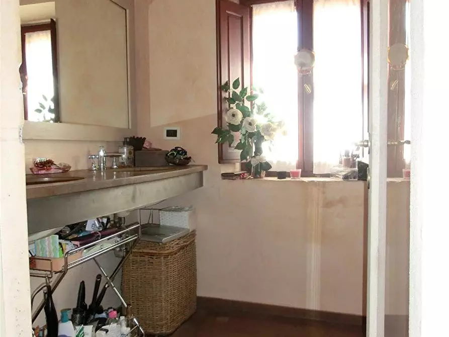 Immagine 33 di Terratetto in vendita  a Calci