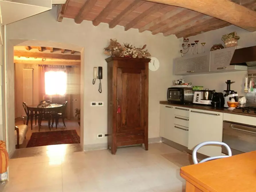 Immagine 31 di Terratetto in vendita  a Calci