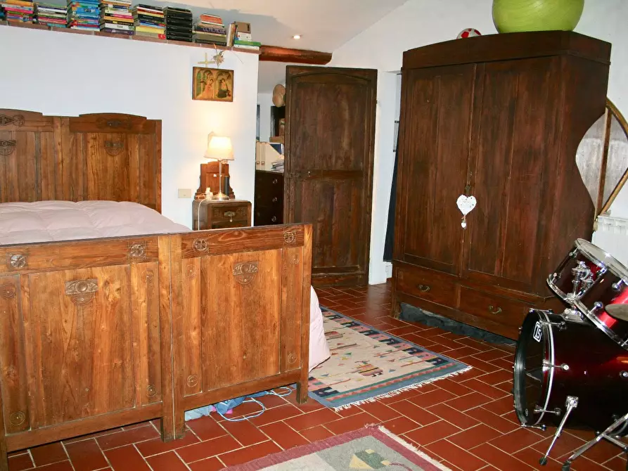 Immagine 12 di Appartamento in vendita  a Pontedera