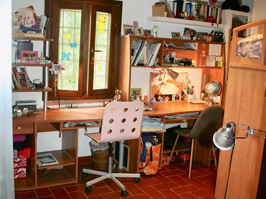 Immagine 13 di Appartamento in vendita  a Pontedera