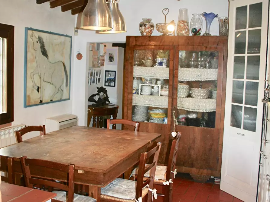 Immagine 8 di Appartamento in vendita  a Pontedera