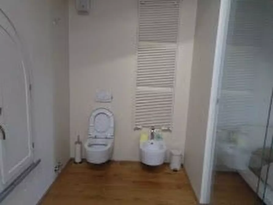 Immagine 31 di Casa bifamiliare in vendita  a San Giuliano Terme