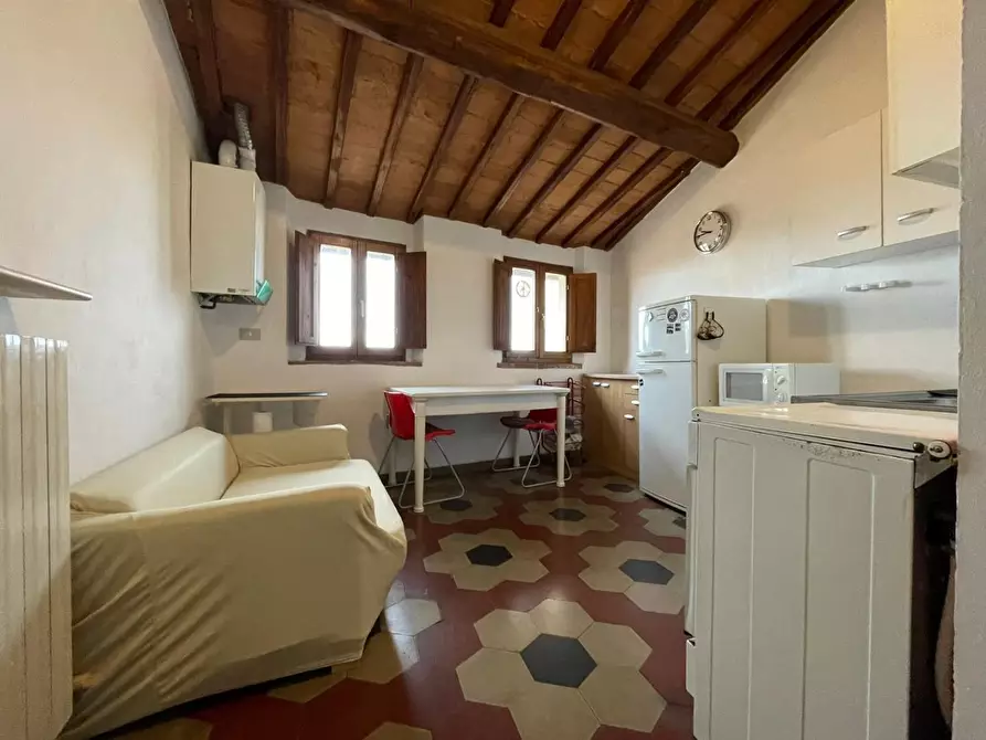 Immagine 1 di Appartamento in affitto  a Siena