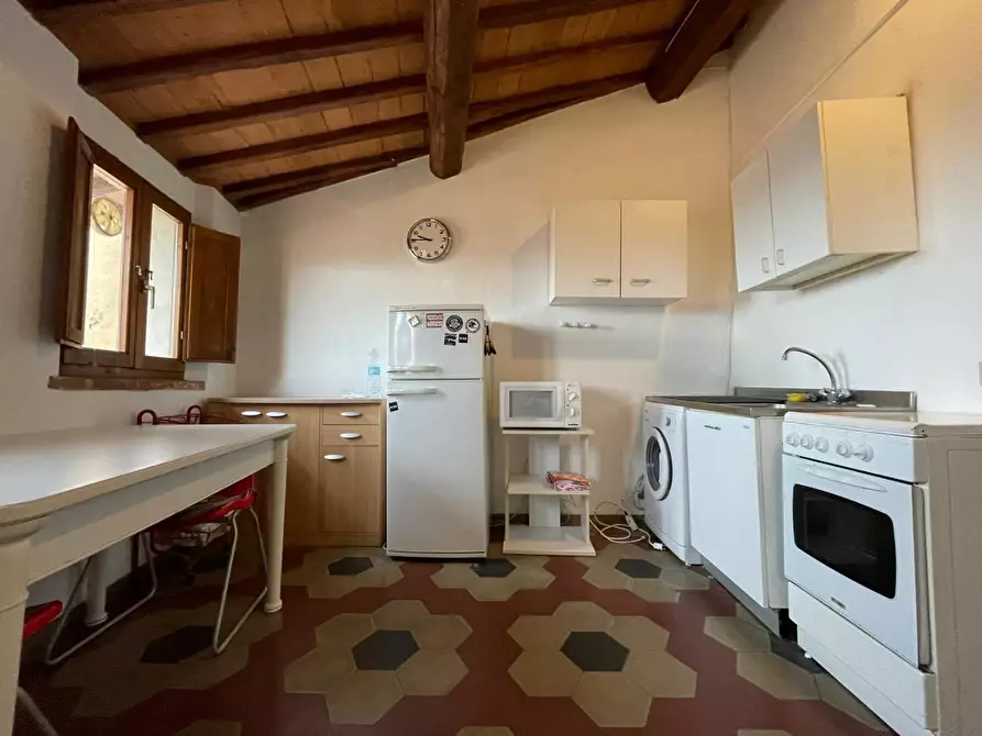 Immagine 3 di Appartamento in affitto  a Siena