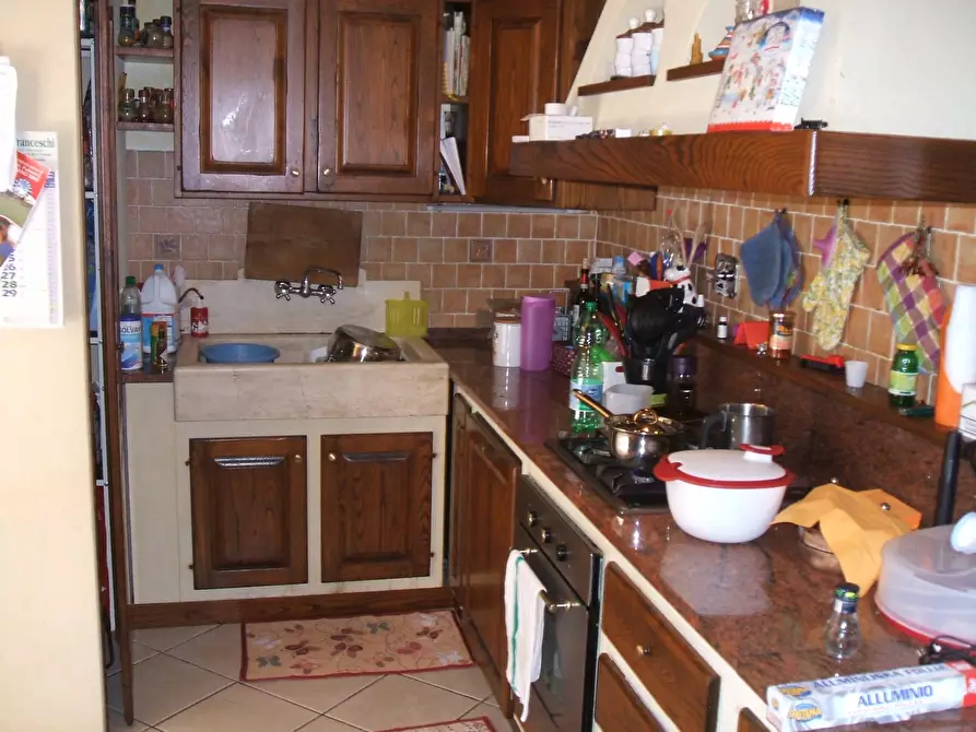 Immagine 6 di Appartamento in vendita  a Vecchiano