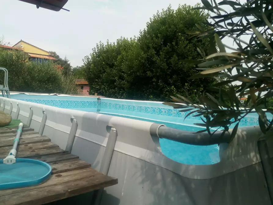 Immagine 33 di Casa colonica in vendita  a Collesalvetti