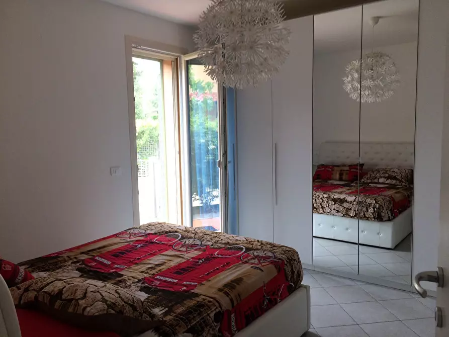 Immagine 5 di Appartamento in vendita  a Cascina