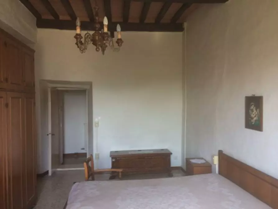 Immagine 24 di Appartamento in vendita  a Radicondoli