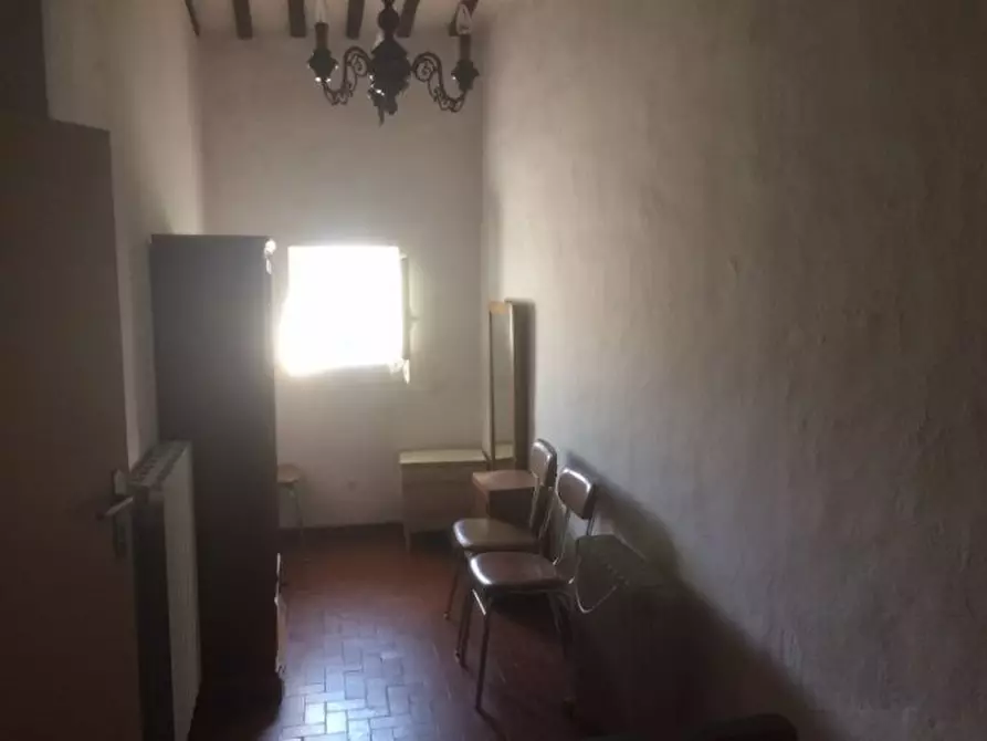 Immagine 16 di Appartamento in vendita  a Radicondoli