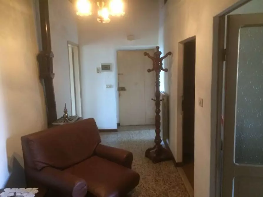 Immagine 14 di Appartamento in vendita  a Radicondoli