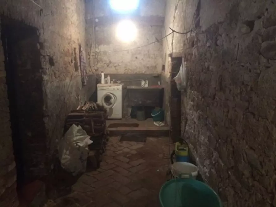 Immagine 18 di Appartamento in vendita  a Radicondoli