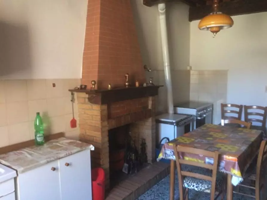 Immagine 12 di Appartamento in vendita  a Radicondoli