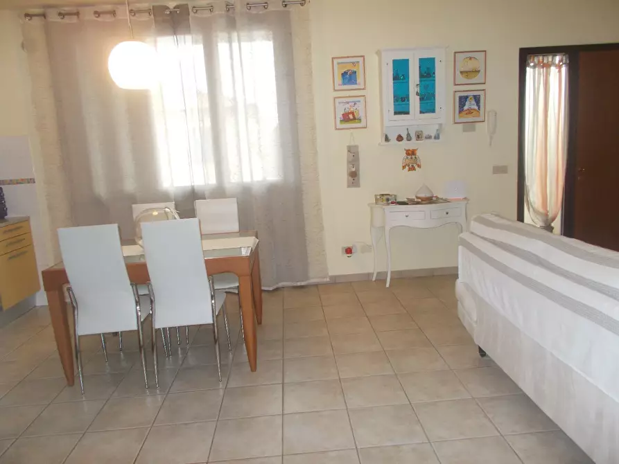 Immagine 8 di Appartamento in affitto  a Ponsacco