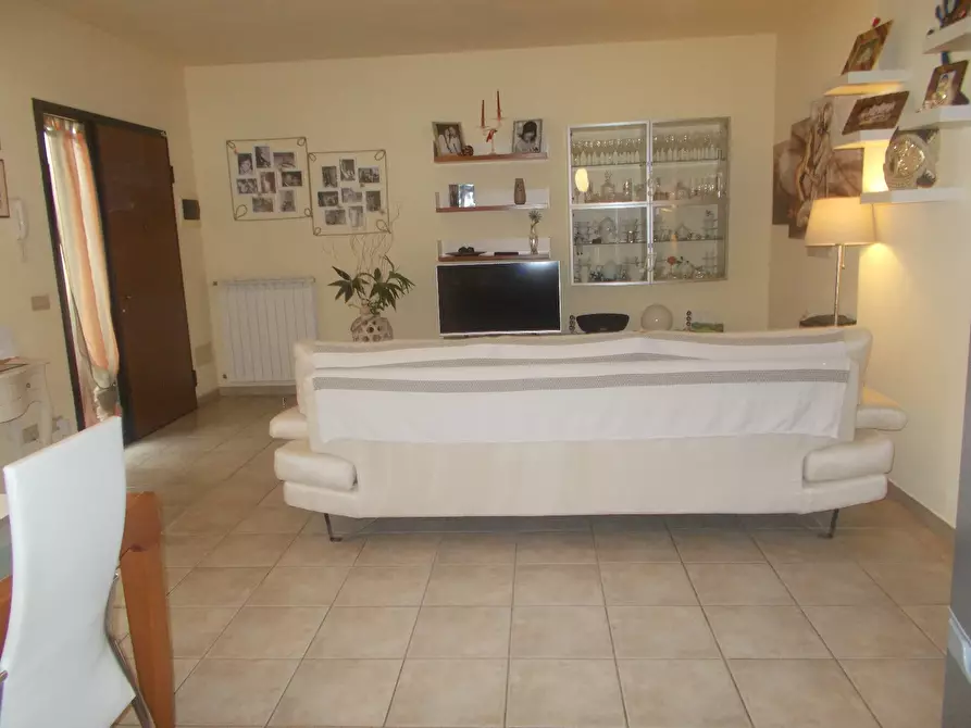 Immagine 7 di Appartamento in affitto  a Ponsacco