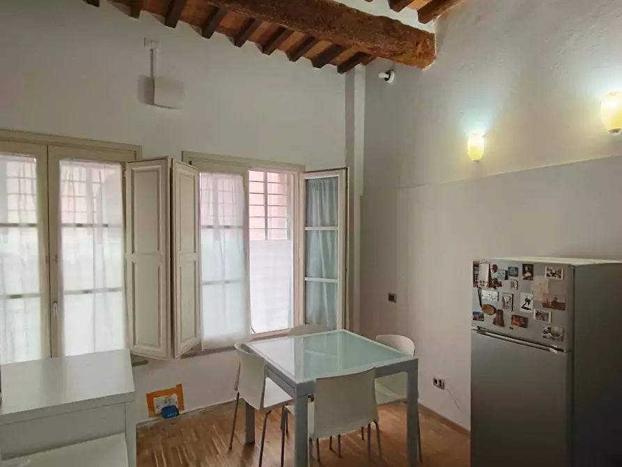 Immagine 2 di Appartamento in vendita  a Pisa