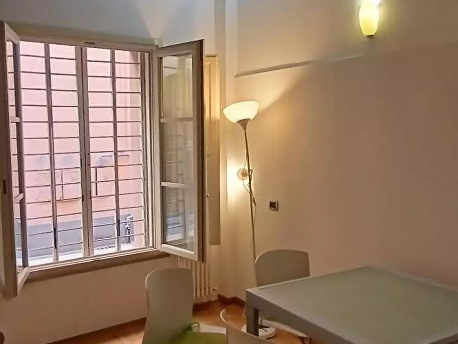 Immagine 5 di Appartamento in vendita  a Pisa