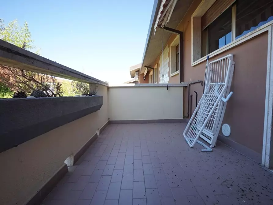 Immagine 9 di Appartamento in vendita  a Massa