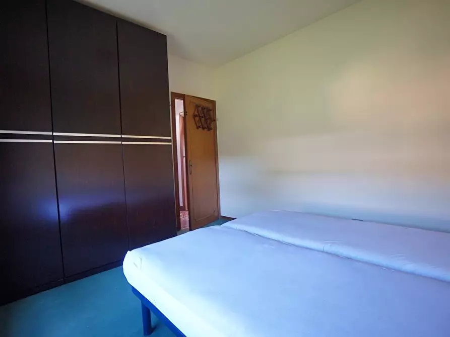 Immagine 7 di Appartamento in vendita  a Massa