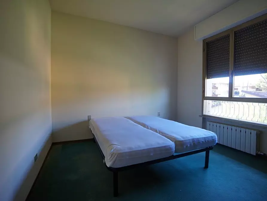 Immagine 4 di Appartamento in vendita  a Massa