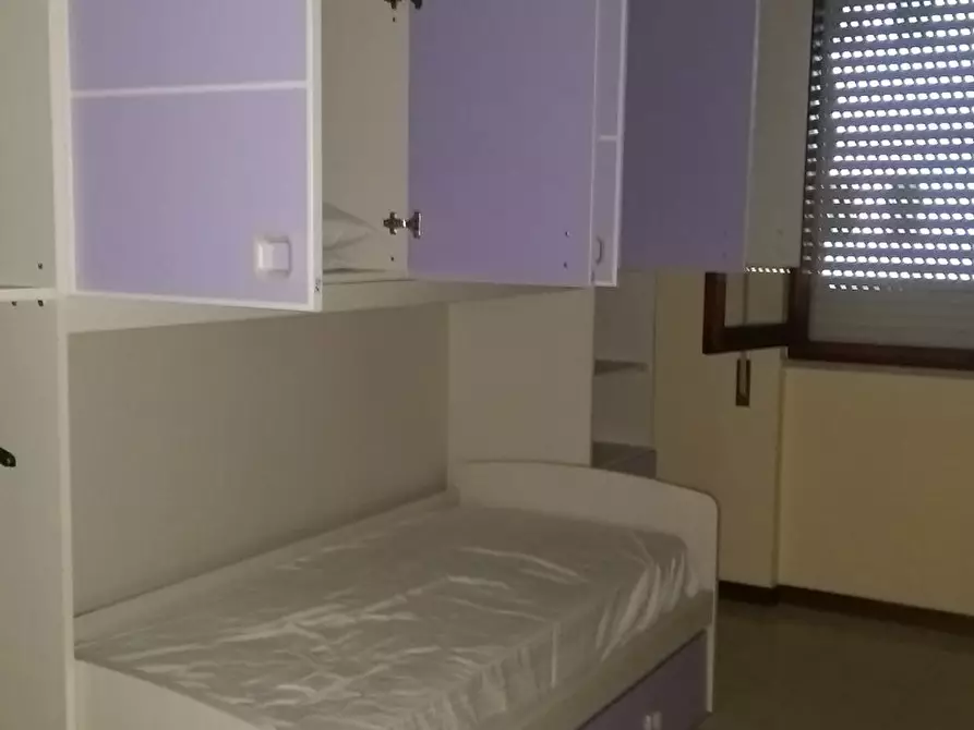 Immagine 11 di Appartamento in vendita  a Massa