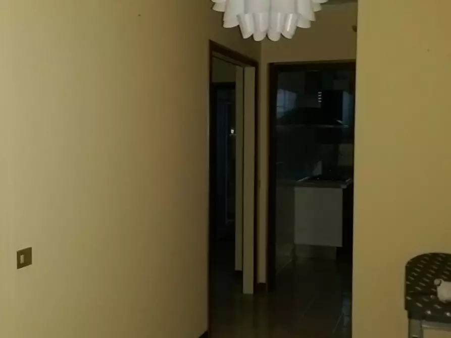 Immagine 2 di Appartamento in vendita  a Massa