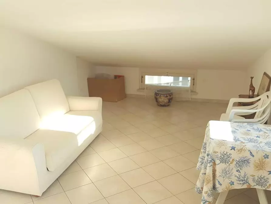 Immagine 15 di Mansarda in vendita  a Massa