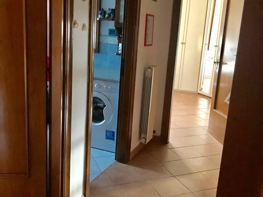 Immagine 9 di Appartamento in vendita  a Pisa