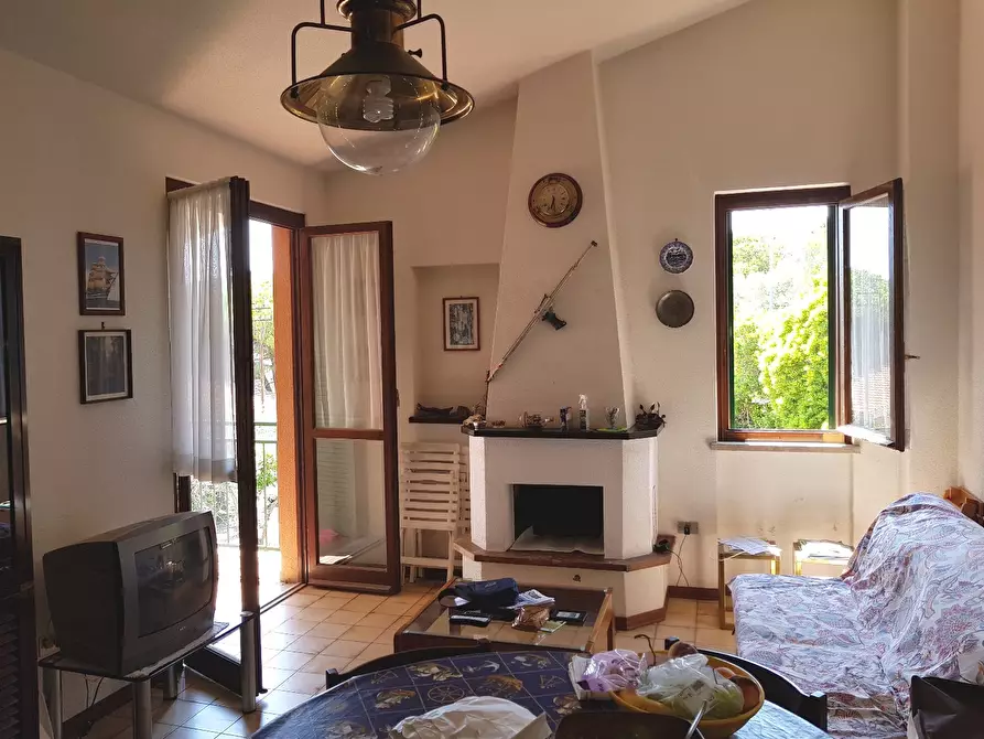 Immagine 3 di Appartamento in vendita  a Rio Marina