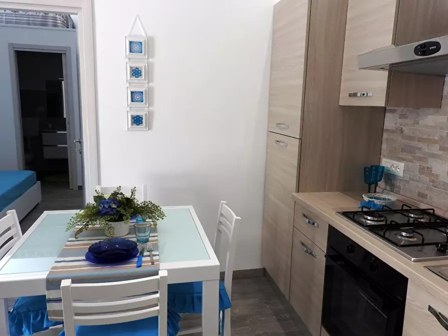 Immagine 5 di Appartamento in affitto  a Cecina