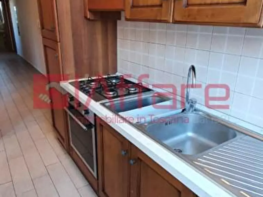 Immagine 6 di Appartamento in affitto  a Pontedera