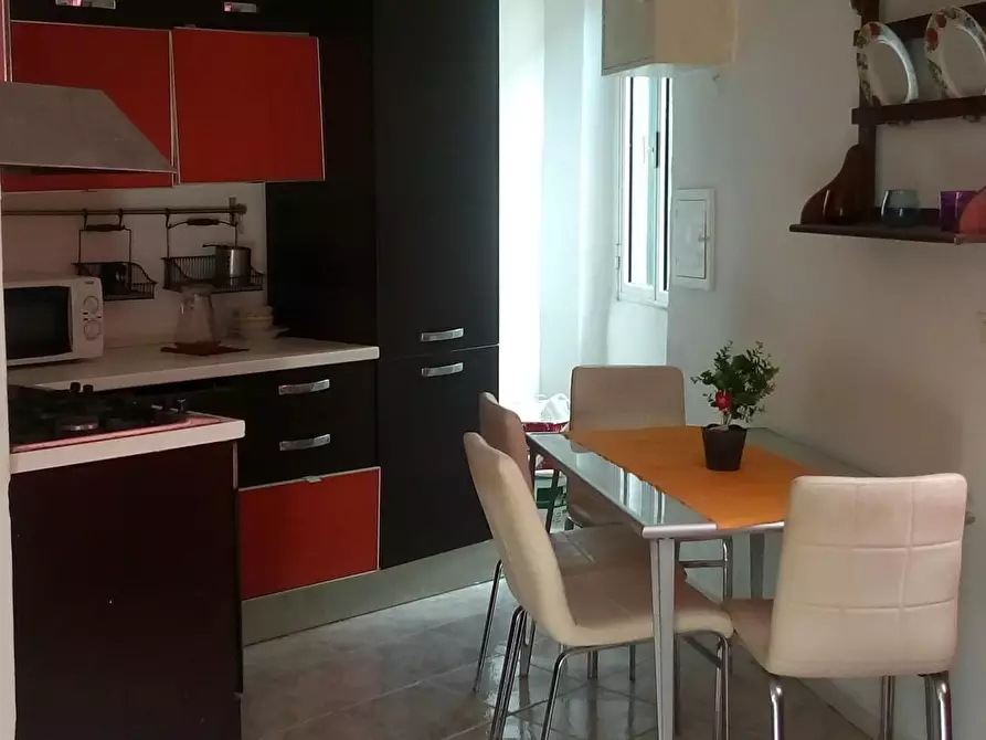 Immagine 2 di Appartamento in vendita  a Livorno