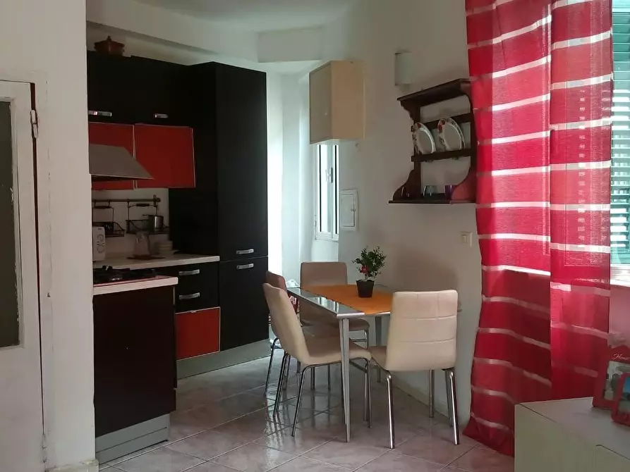 Immagine 15 di Appartamento in vendita  a Livorno