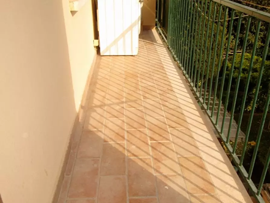 Immagine 14 di Appartamento in affitto  a Pisa