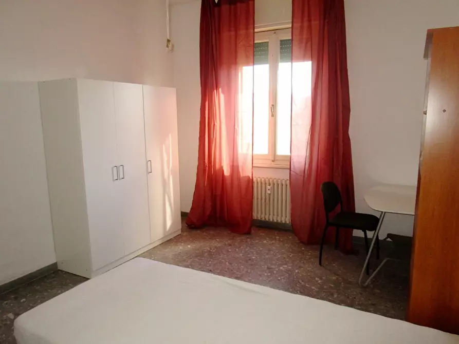 Immagine 23 di Appartamento in affitto  a Pisa