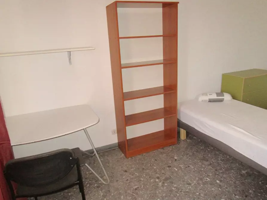 Immagine 25 di Appartamento in affitto  a Pisa