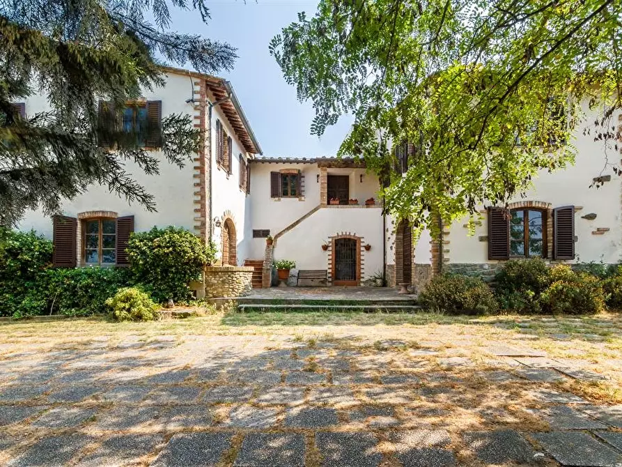 Immagine 3 di Casa colonica in vendita  a Montespertoli