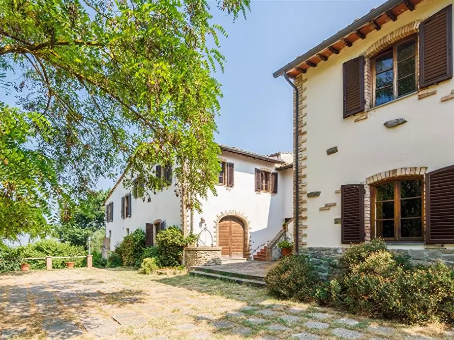 Immagine 1 di Casa colonica in vendita  a Montespertoli