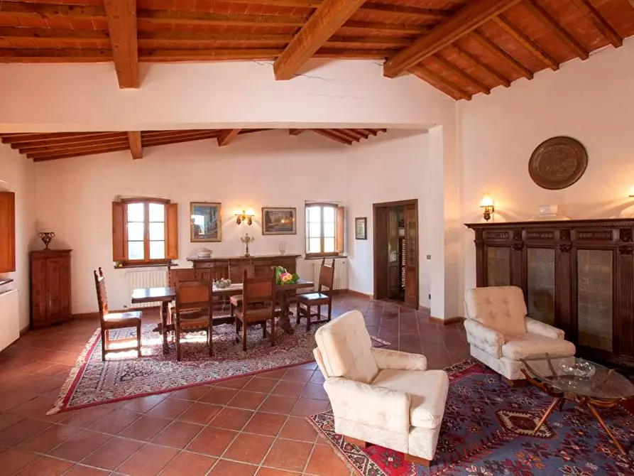 Immagine 13 di Casa colonica in vendita  a Montespertoli