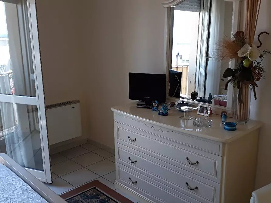 Immagine 9 di Mansarda in affitto  a Rosignano Marittimo