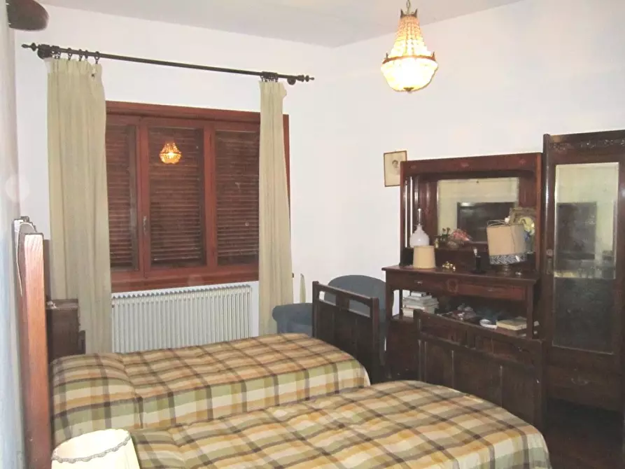 Immagine 44 di Villa in vendita  a Pisa