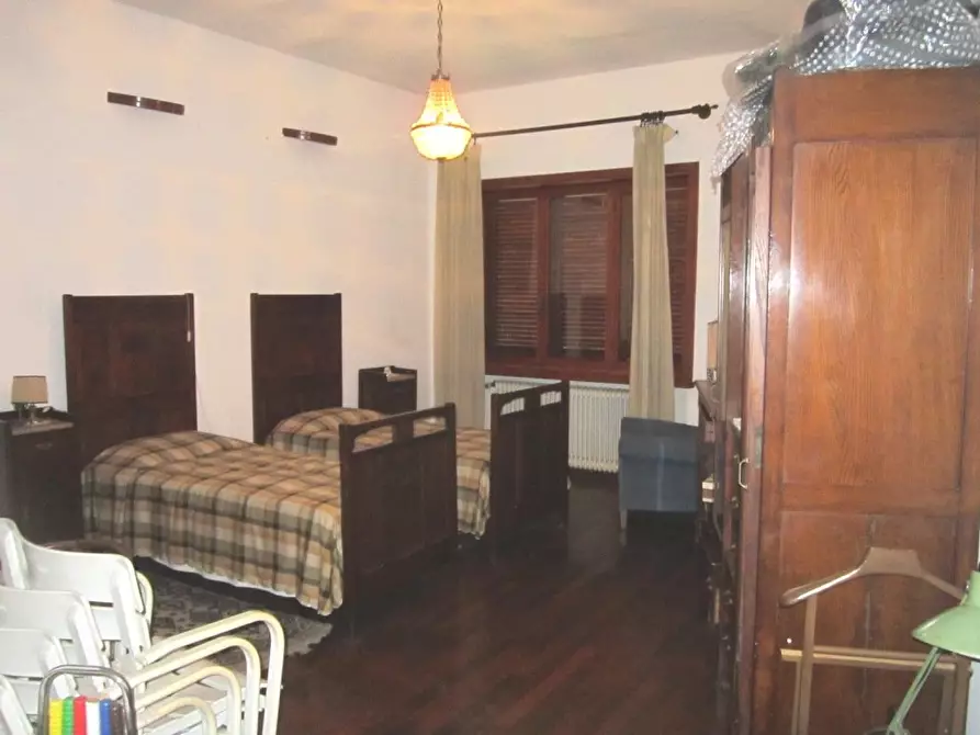 Immagine 46 di Villa in vendita  a Pisa