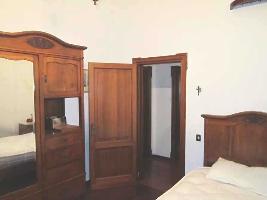 Immagine 43 di Villa in vendita  a Pisa