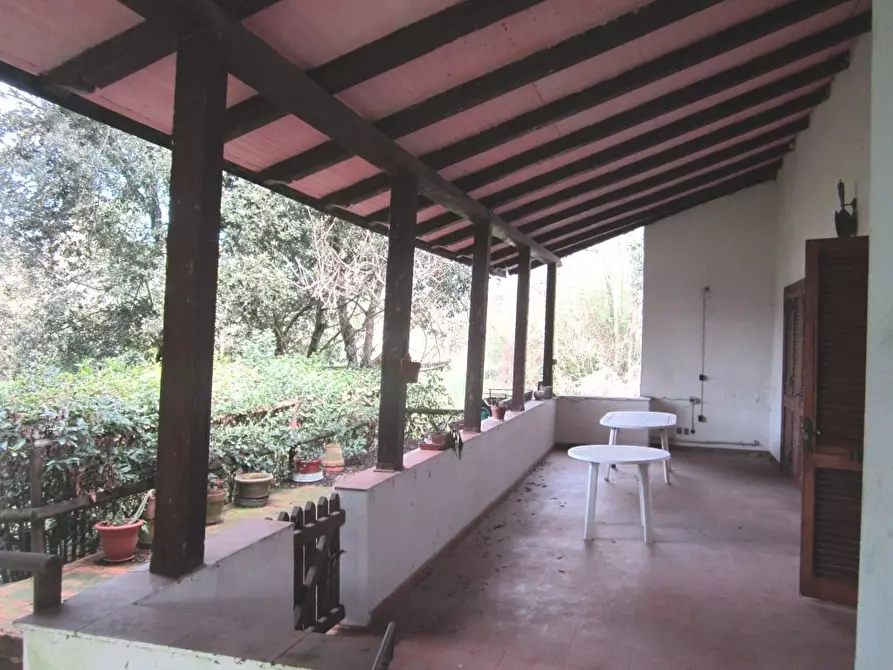 Immagine 13 di Villa in vendita  a Pisa